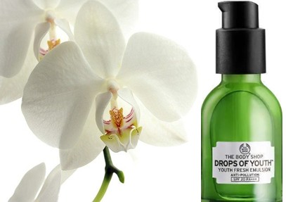 The Body Shop Drops of Youth™ Youth Fresh Emulsion SPF20 青春防晒润肤乳